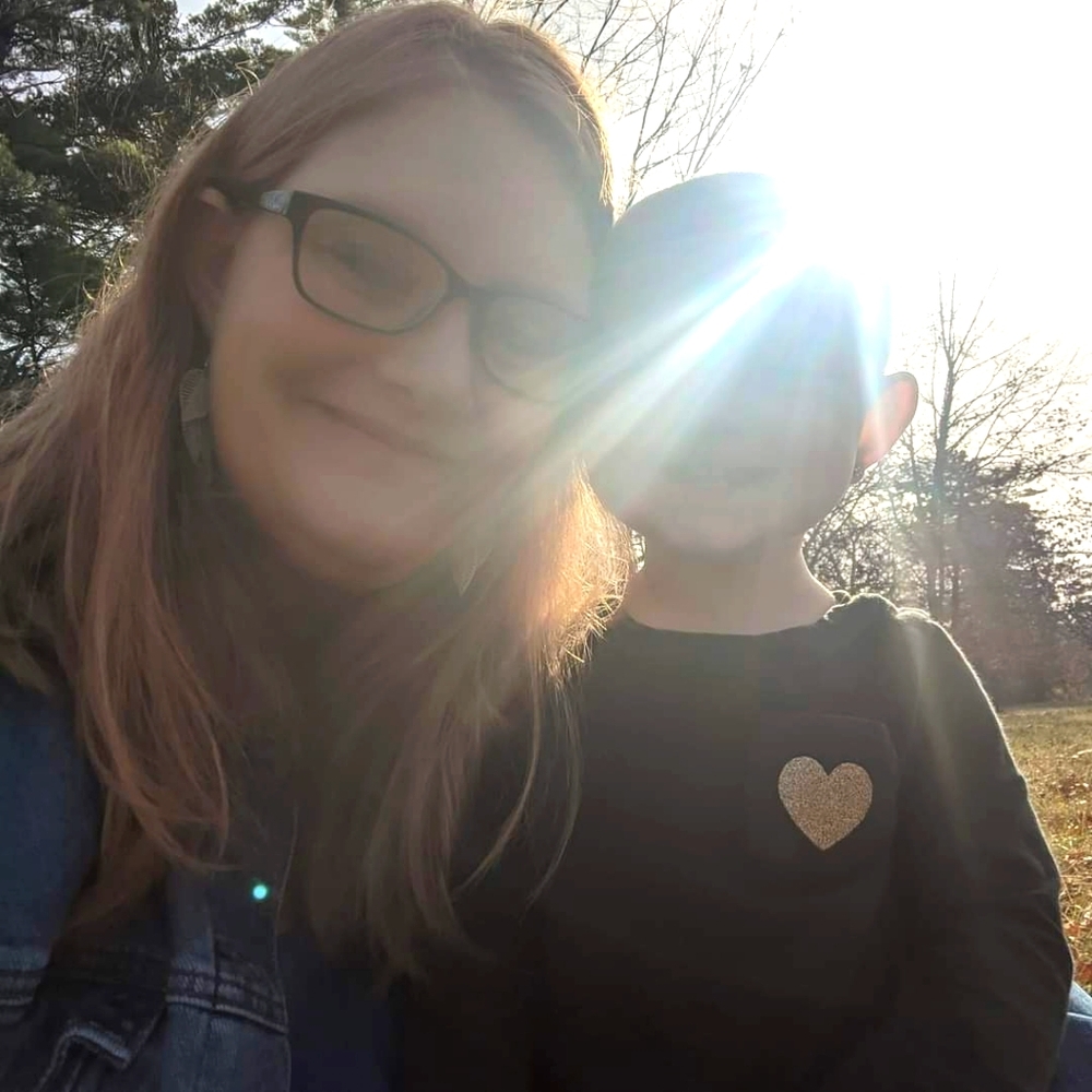 Meet your Posher, April